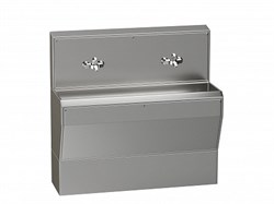 Мойка хирургическая напольная, на подставке, с 2-мя локтевыми смесителями, на 2 места, БТ-МХ-2.1 5228