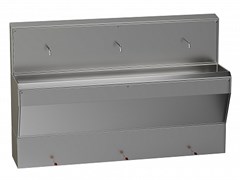 Мойка хирургическая, напольная, на подставке, с 3-мя педальными смесителями и изливами, на 3 места, на подставке, БТ-МХ-3.1 5234